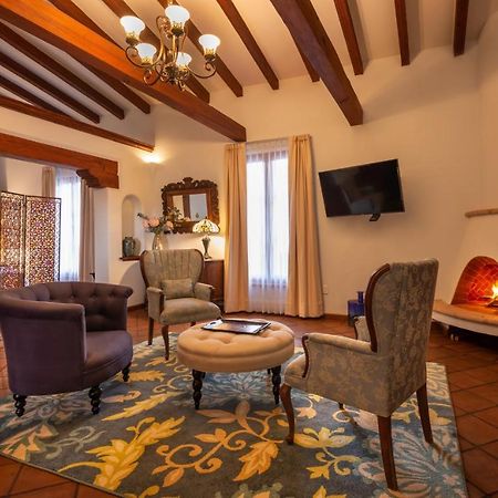 Hotel Boutique Casa Colorada Pátzcuaro Dış mekan fotoğraf